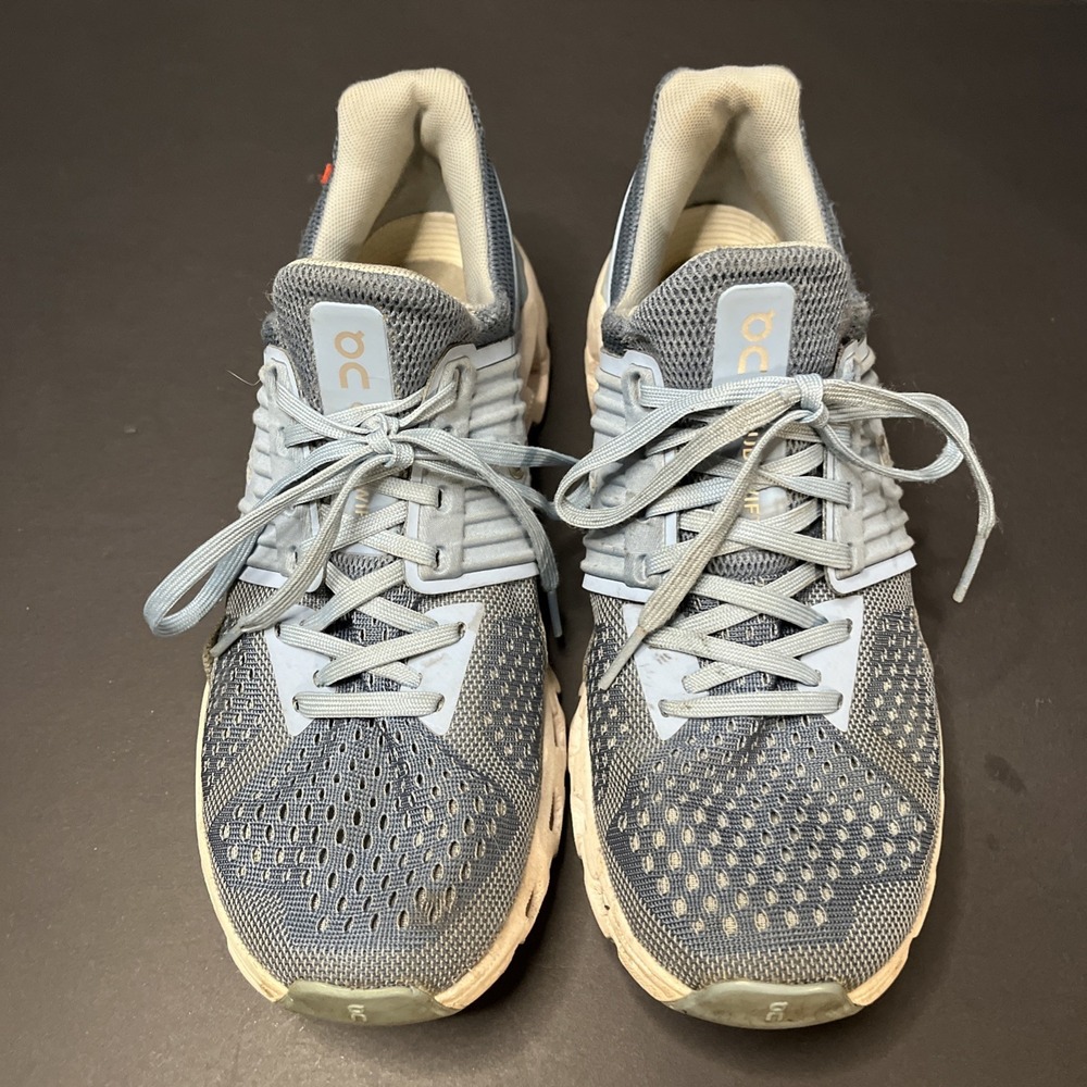 On Cloud Running Shoes Women's Size 7.5 Blue White Lightweight